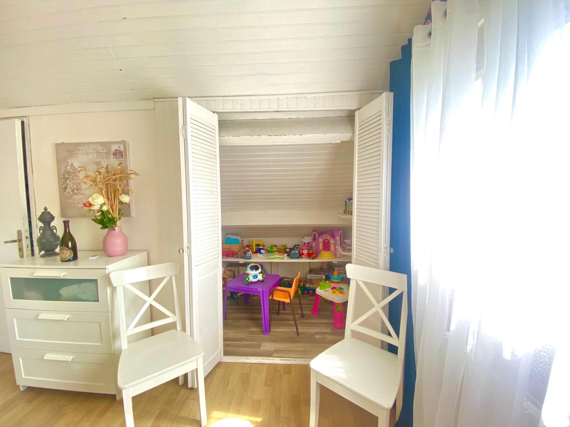 Une Ambiance Cosy Avec Jardin Privatif Nassandres Екстер'єр фото